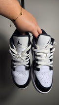 CONS AT | Chaussures Air Jordan | 5.5Y