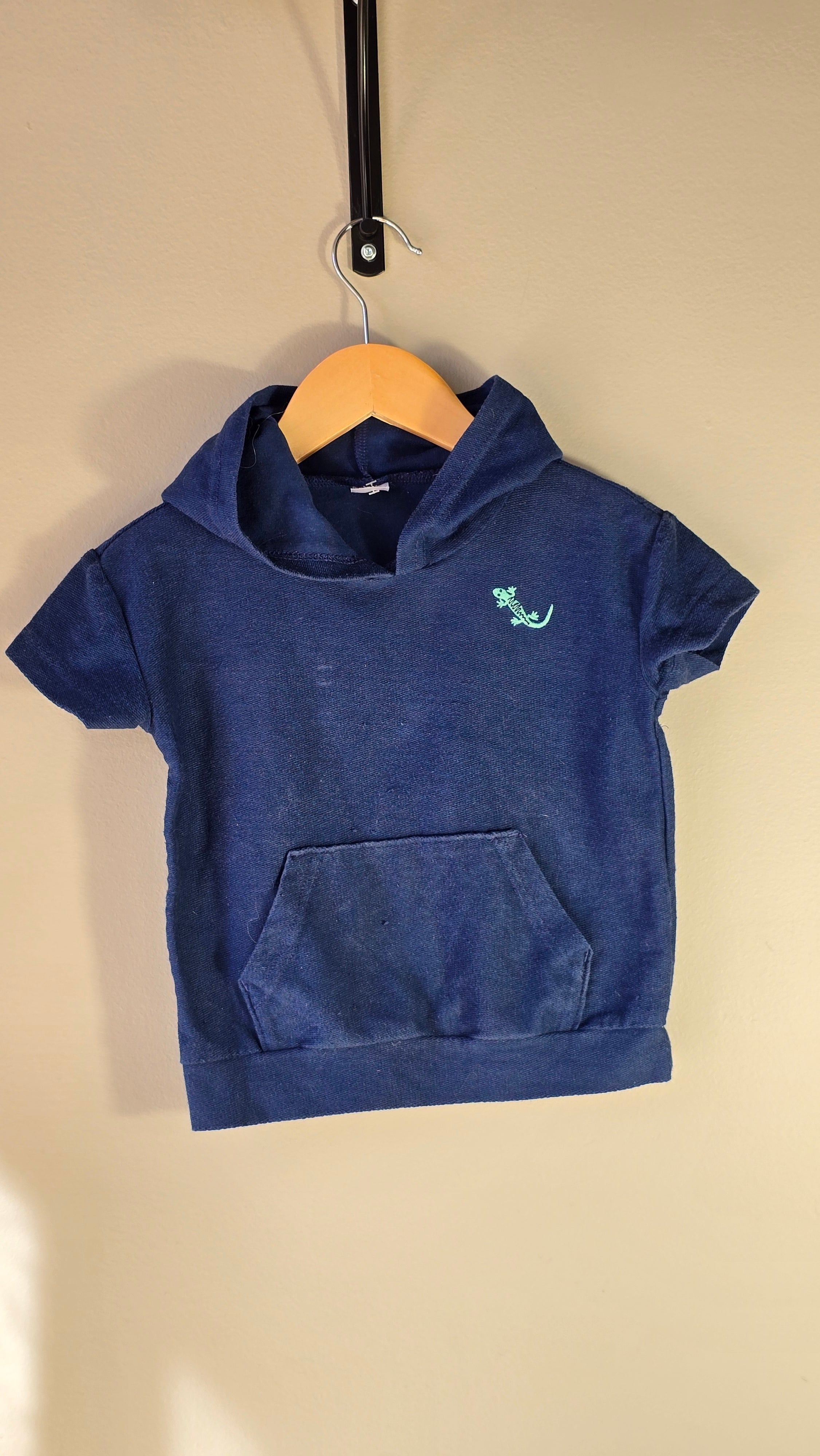 Lizard Embroidered Short Sleeve Hoodie | Carter's | 2T *knits and bubbly