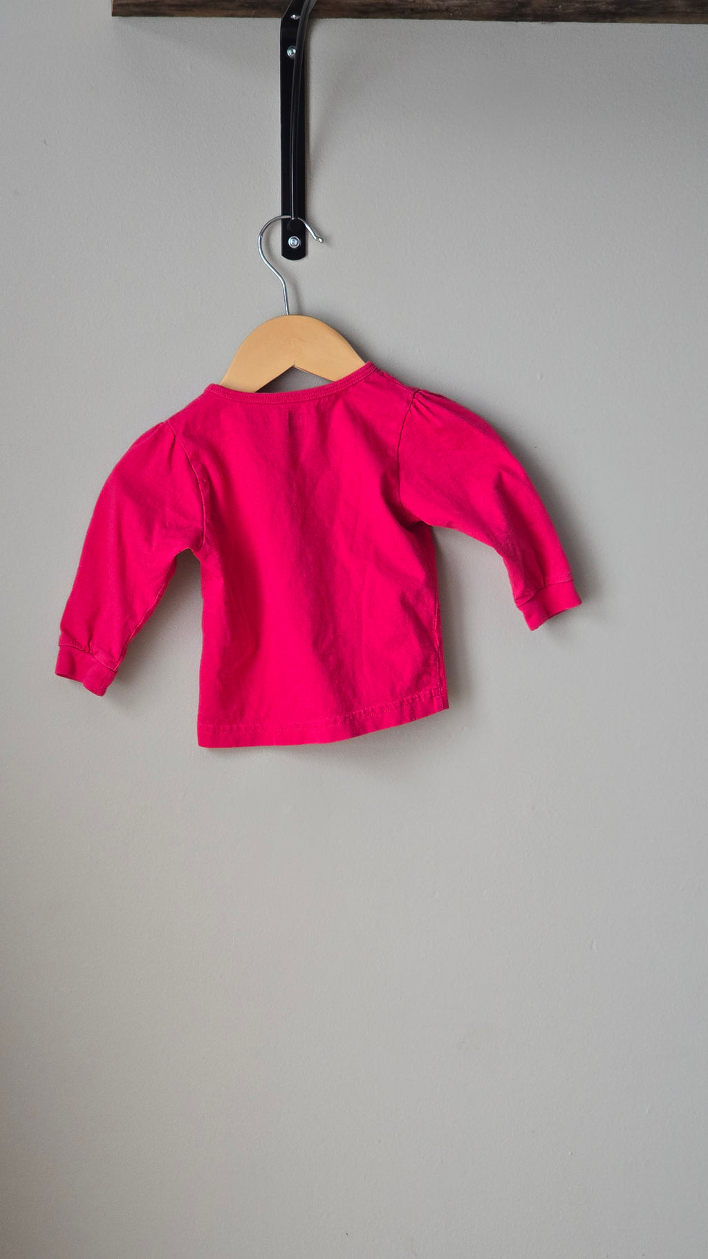 Tag sweater 9 months