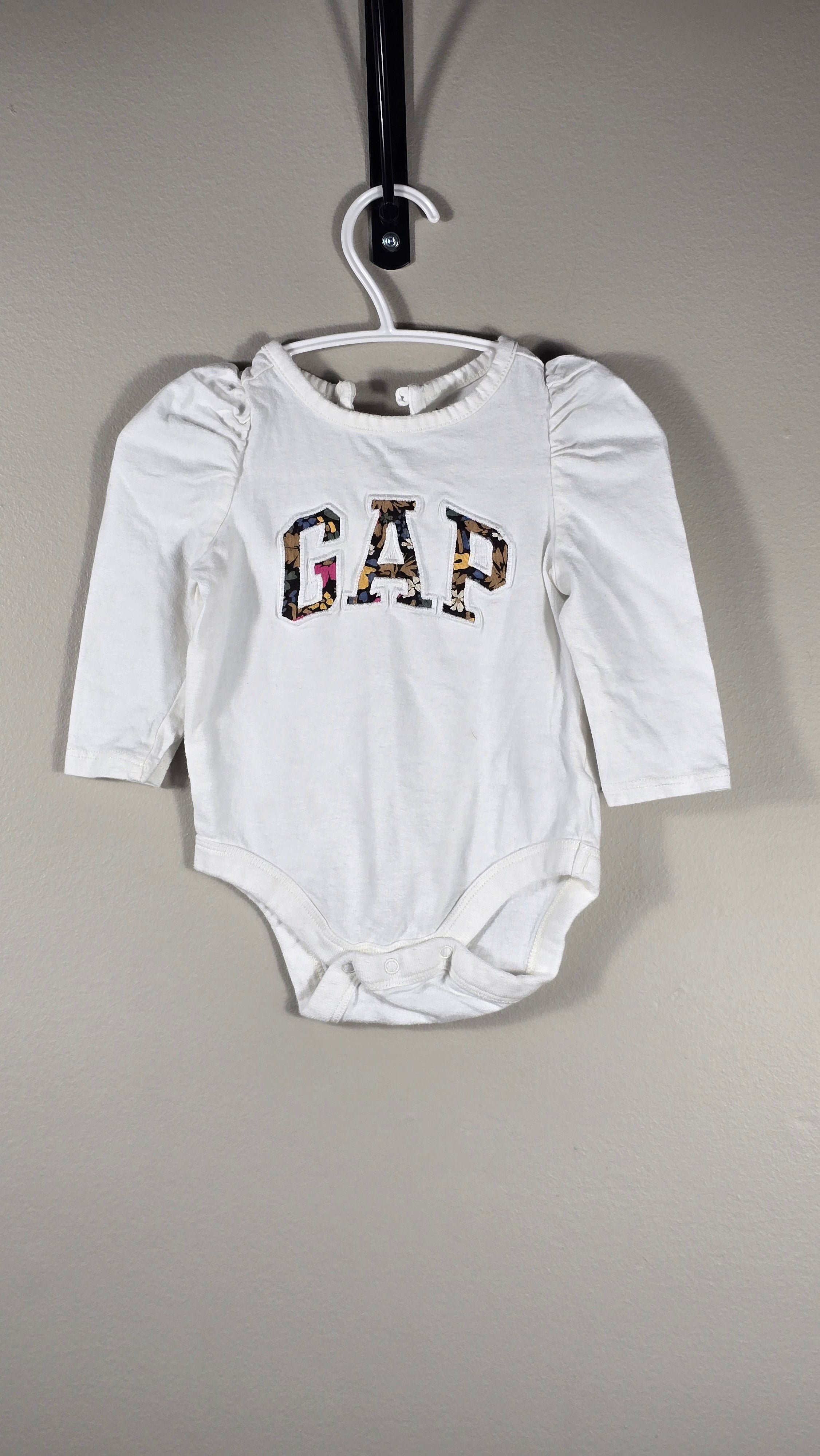 Lot de 3 cache-couches à manches longues | Baby Gap et George (neuf) | 3-6 mois