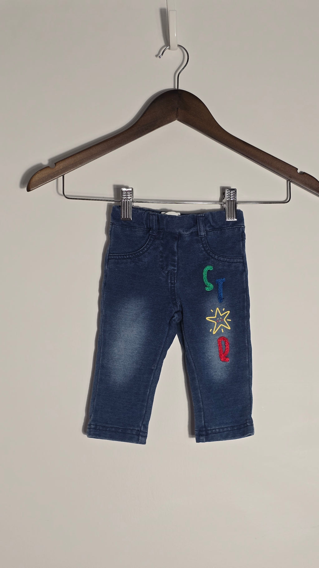 Petit lot (9 mcx) fille 3-6 mois | Baby Gap, Baby Bundles, Carter's, Losan, George, Gagou Tagou