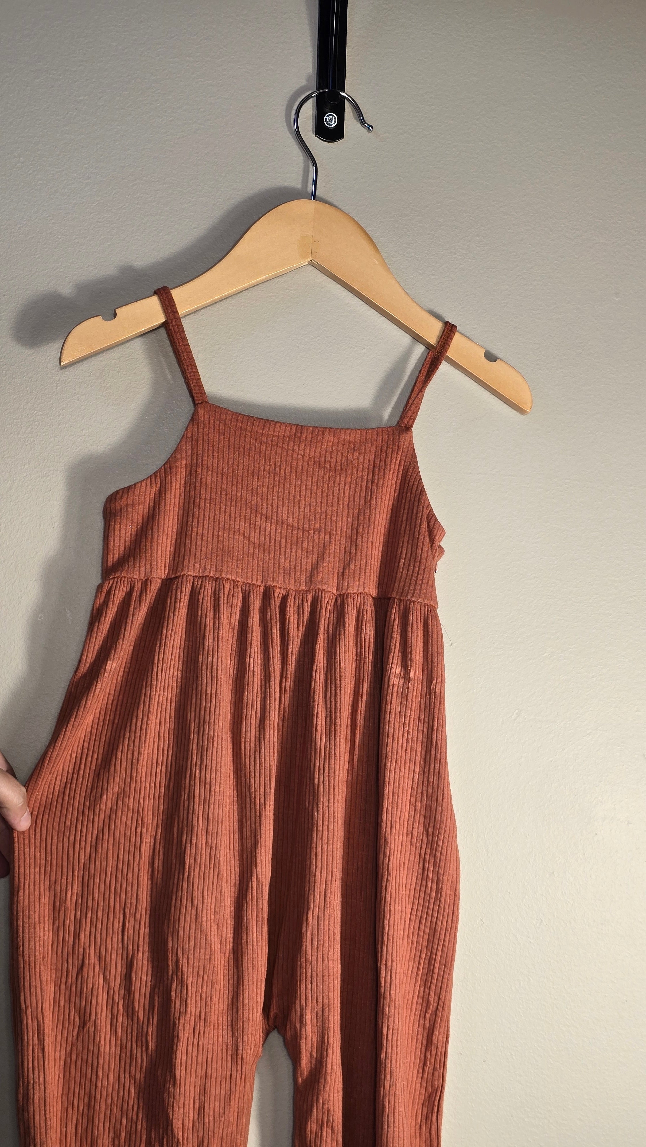 Ribbed Spaghetti Strap Jumper | Kate Quinn | 3T *Like New