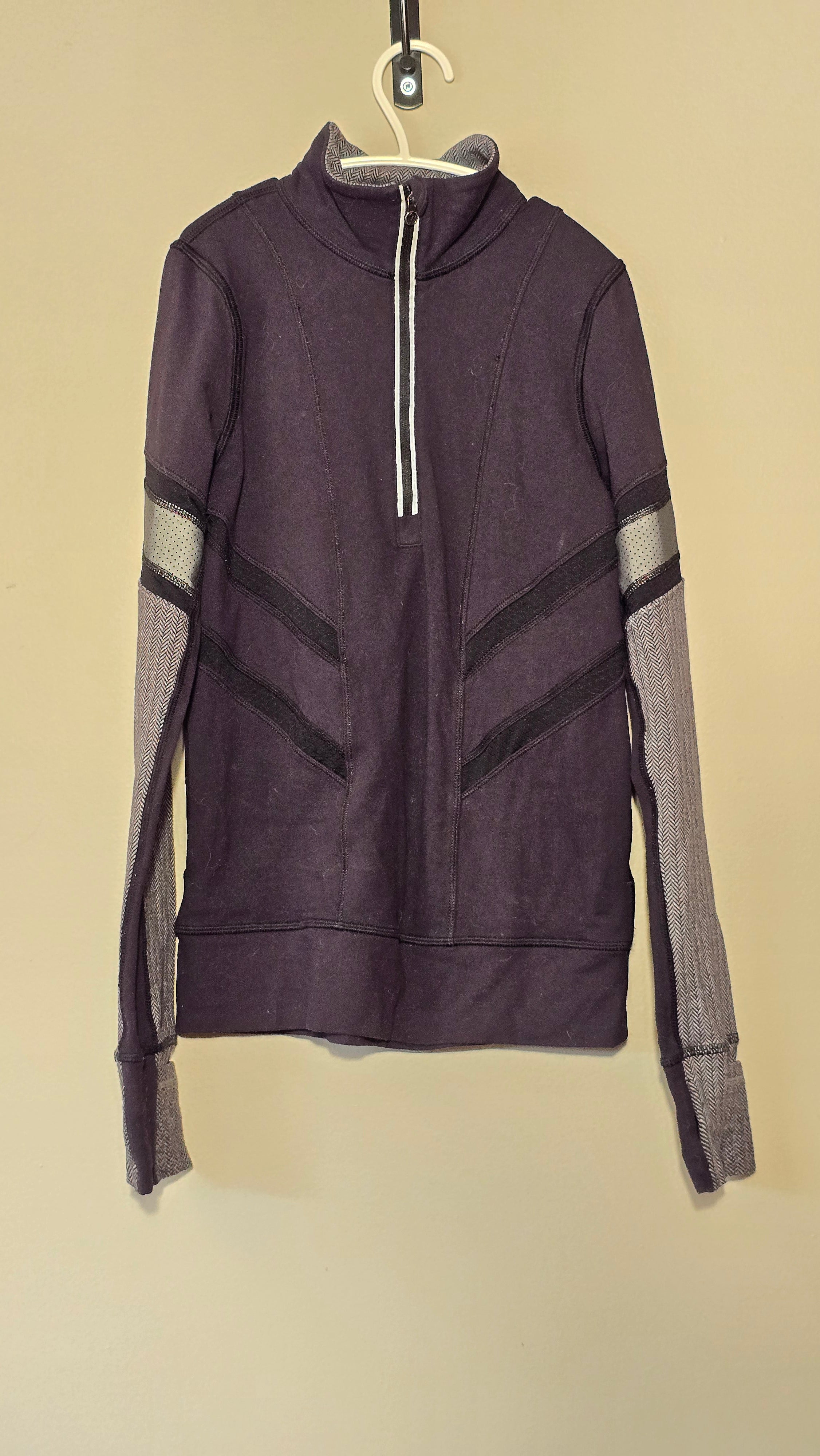 Veste de sport | Ivivva (Lululemon) | 10 ans *Étiquette déchirée