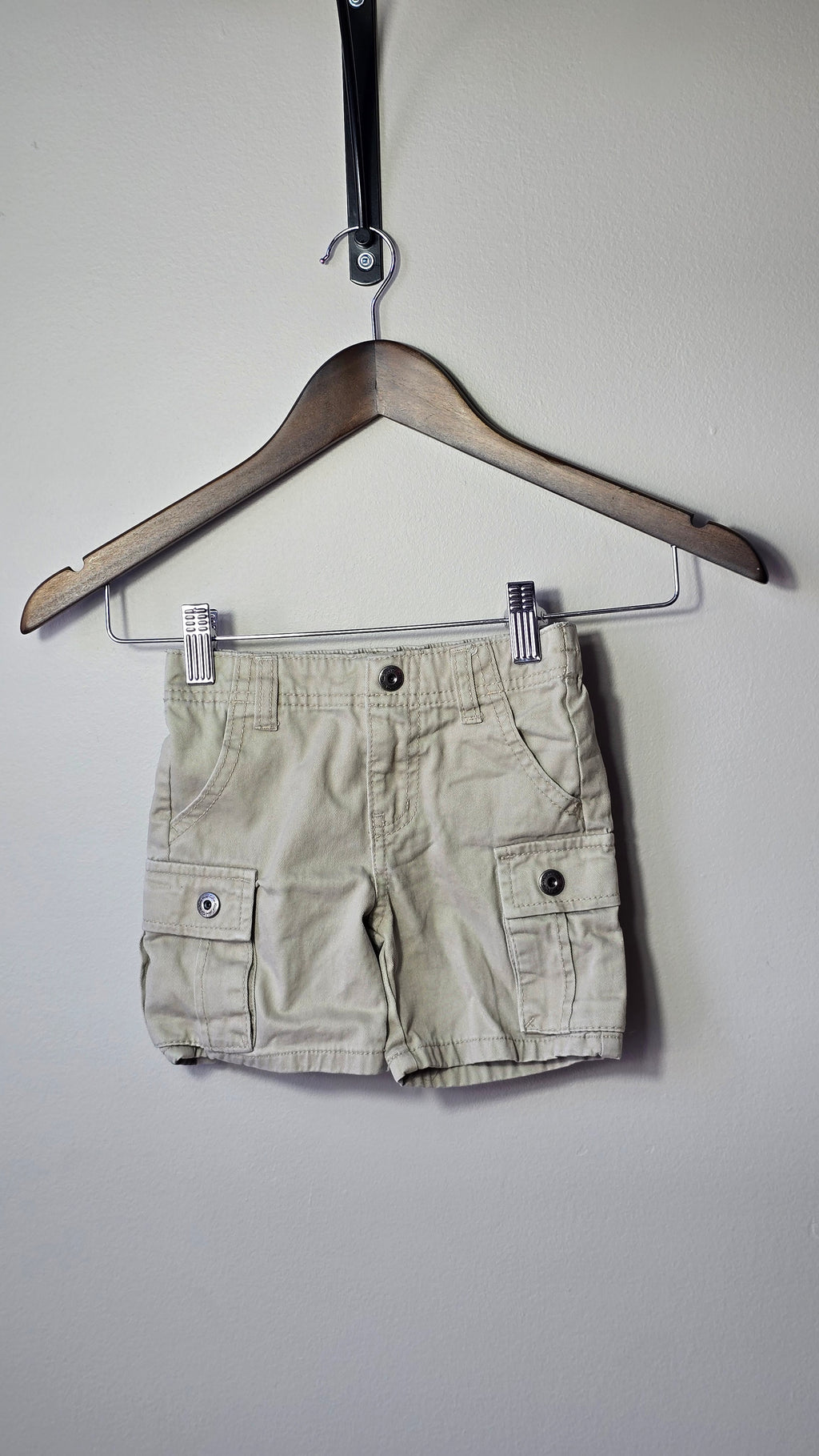 Short cargo Calvin Klein 18 mois